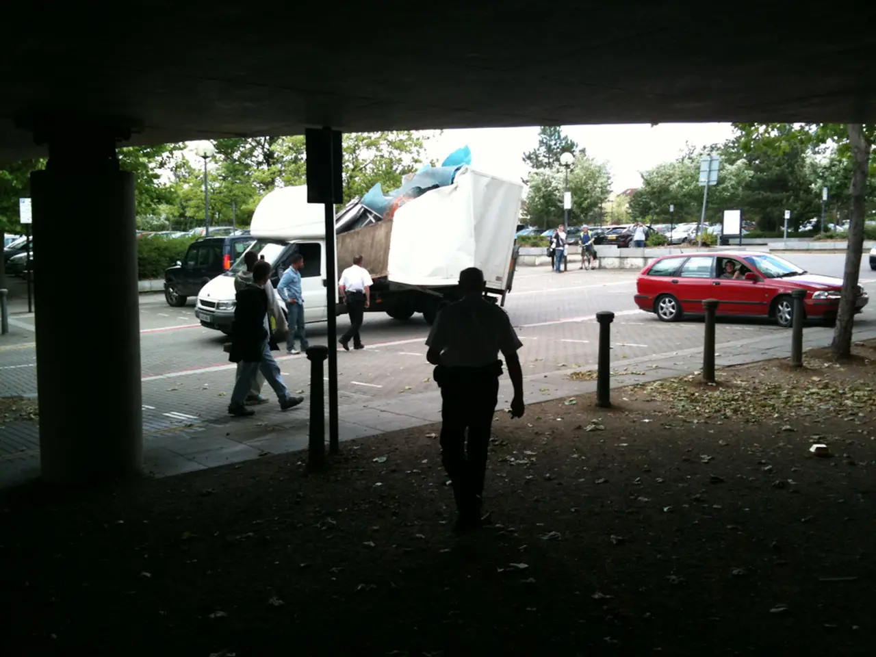 Increasing the scope of public transportation services would require an annual expenditure of EUR...