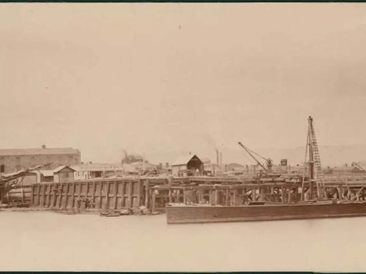 Mounting Economic Pressure Amidst Escalating Crises: Midyear Report