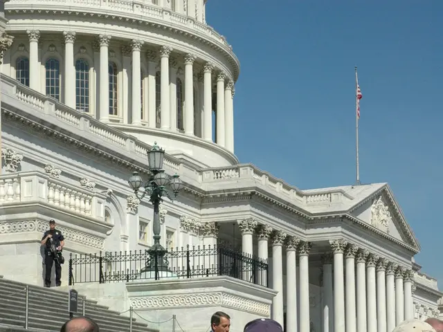 Reinforcing Confidence in Leadership: Strategies for Strengthening It