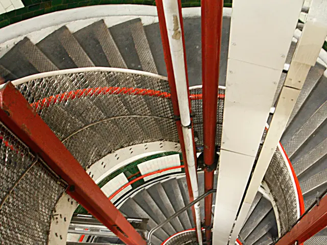Residential Staircase on Heiderhofweg Undergoes Full Restoration