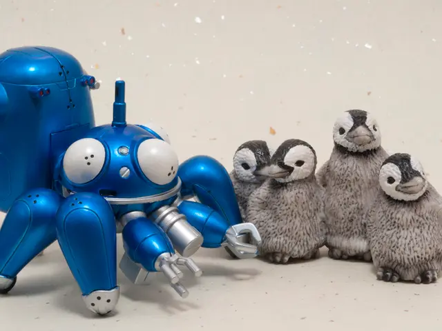 Pengu cryptocurrency value declines as potential $0.029 support becomes prominent