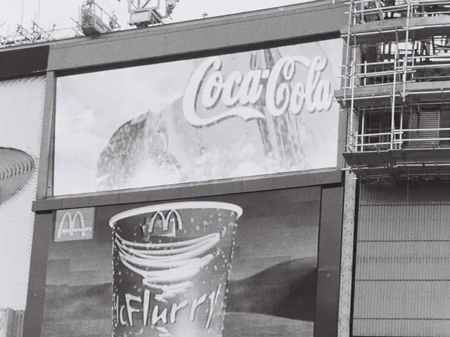 Top Credit Cards Offering Cash Back Rewards in 2025