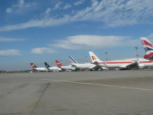 Secretary Duffy visits Duluth International Airport, discussing air traffic management