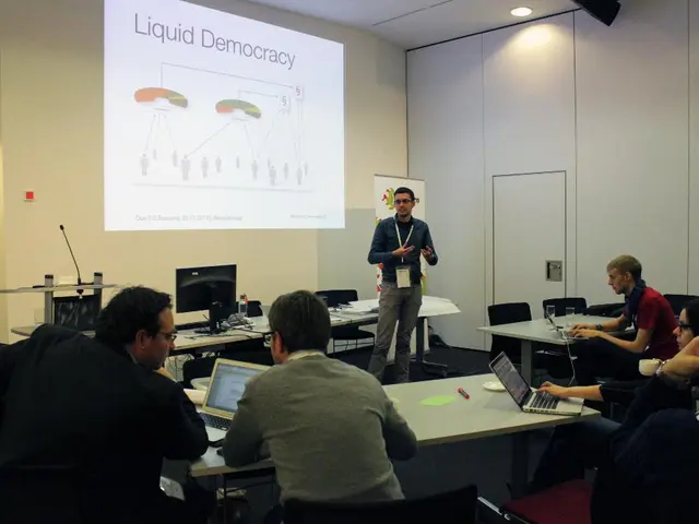 Intelligence chief's accomplishments praised by Trump