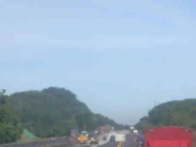 Traffic flow in Maschen enhanced by the addition of a new link road to the A39