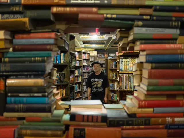 Politician Robert Habeck's financialstanding: Uncovering details about his affluence