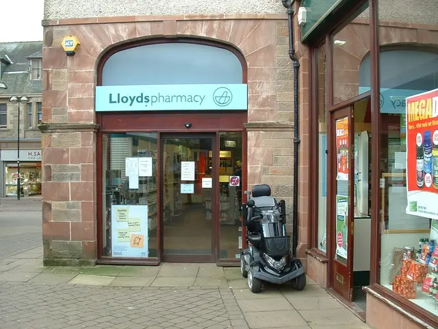 US investor purchases $1 billion worth of Pfizer stock, causing a surge in the company's shares.