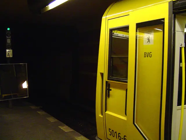 Railway Station in Heimer-Dingen and Hemmingen Experiences No Extra Train Services Today