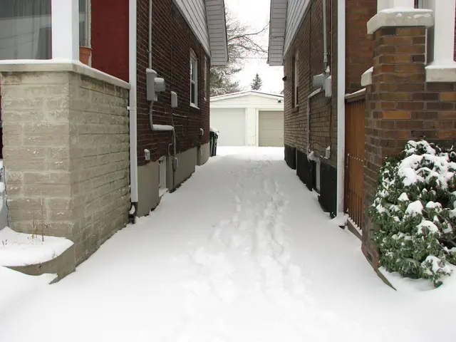 Should one consider purchasing a house in Switzerland during the autumn season of 2025?